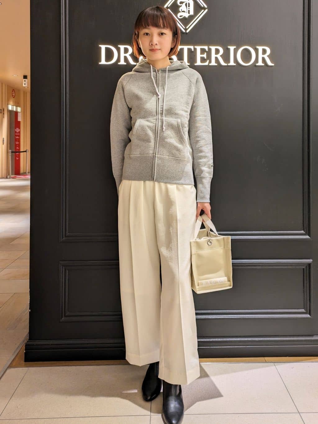 saoriさんの「DRESSTERIOR｜デキシー吊裏毛ジップアップパーカ」を使ったコーディネート