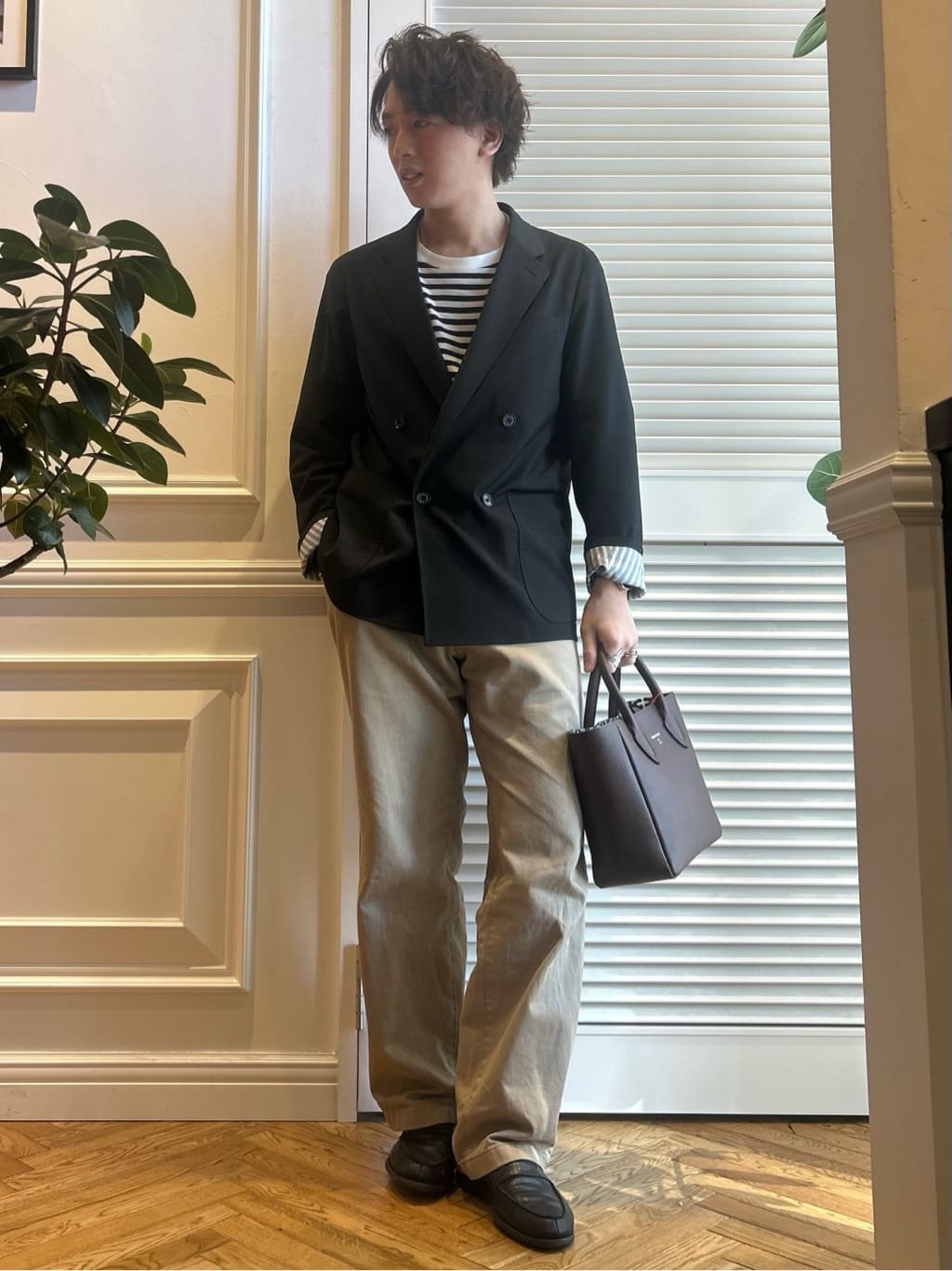 須田　慎二郎さんの「DRESSTERIOR｜【撥水加工/Safari5月号掲載】ローファー」を使ったコーディネート