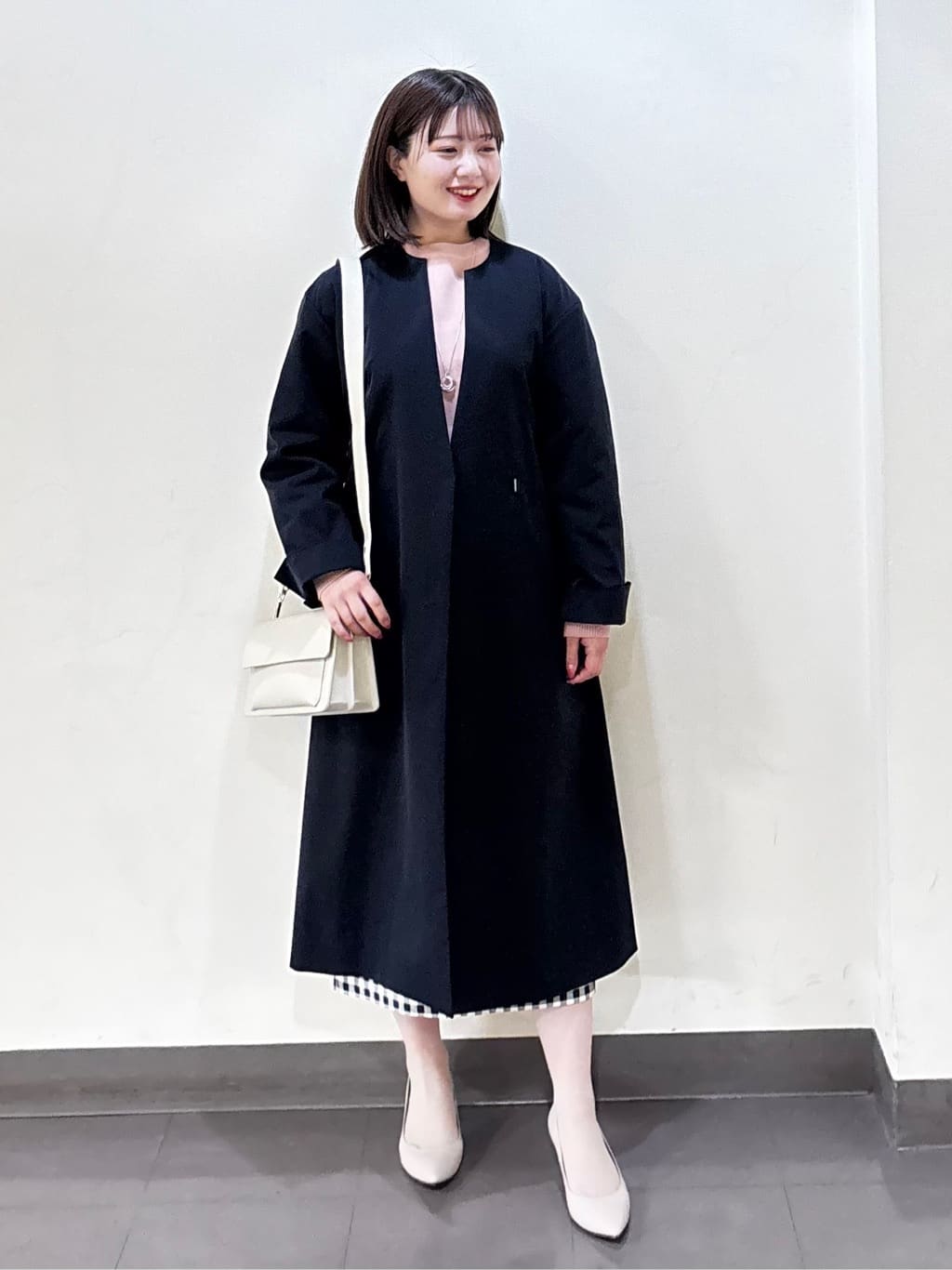 いくみさんの「UNTITLED｜トリプルワントップペンダント」を使ったコーディネート