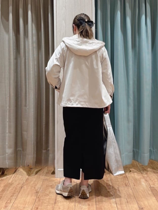 HANAさんの「SHOO･LA･RUE｜◆【S-LL/防花粉/撥水】かわいいもかっこいいも叶える 欲張りマウンテンパーカ」を使ったコーディネート