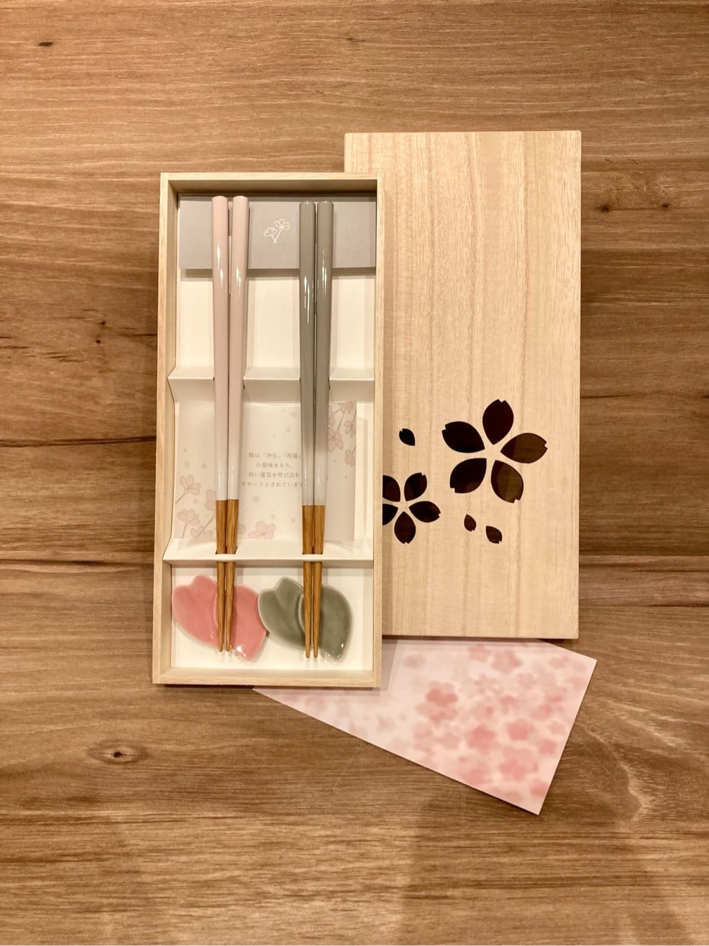 n.さんの「212 KITCHEN STORE｜」を使ったコーディネート