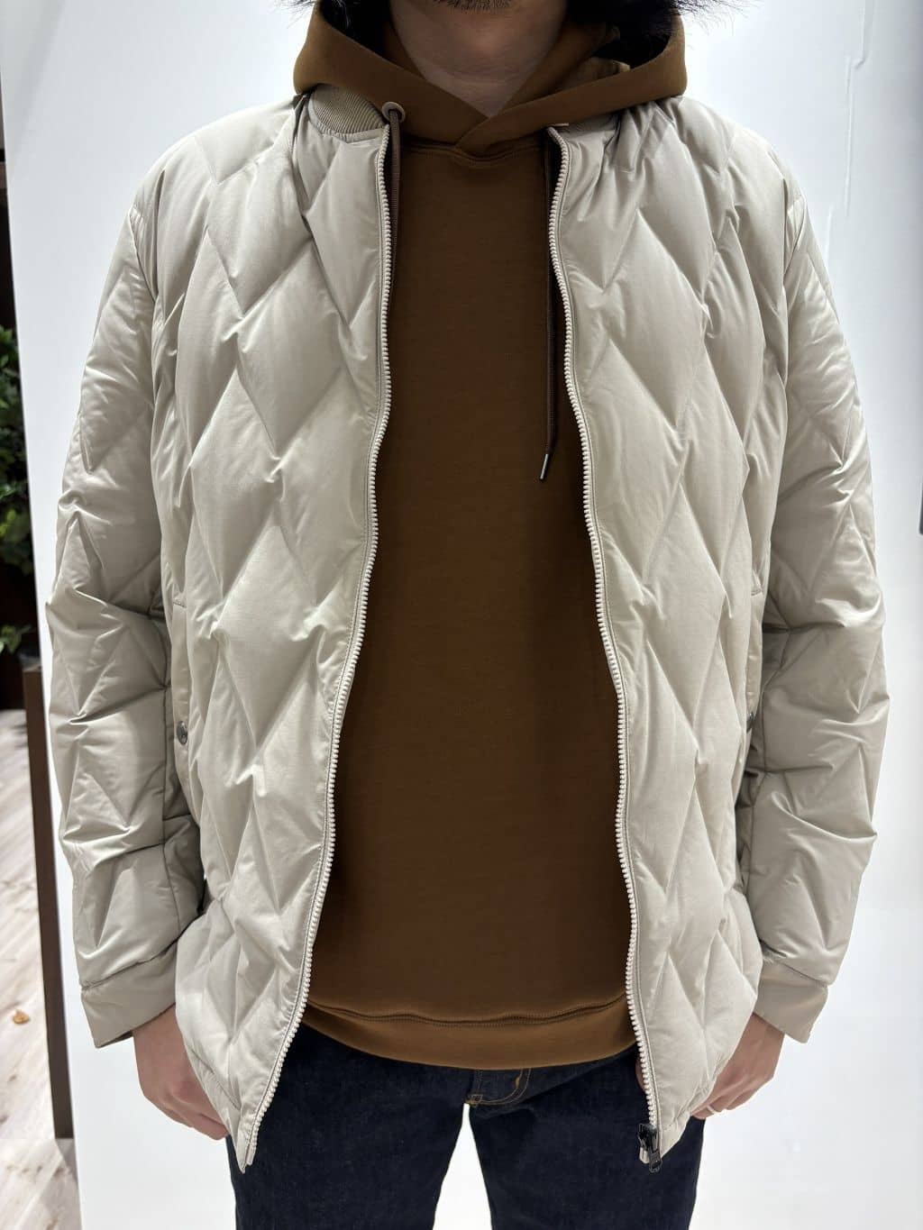 Mr.kさんの「TAKEO KIKUCHI｜【モンスターストレッチ】日本製 ワンウォッシュ デニムパンツ」を使ったコーディネート