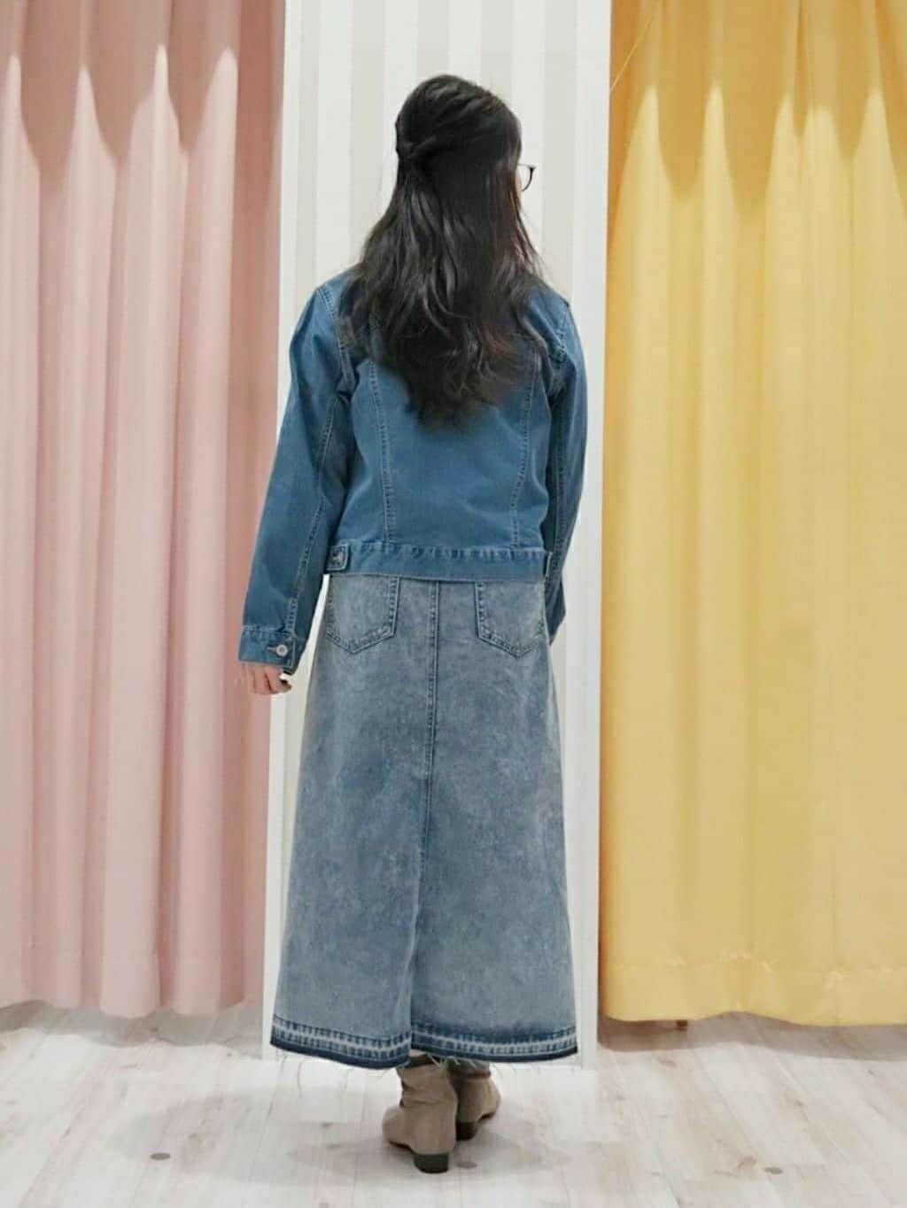 かずみさんの「SHOO･LA･RUE｜◆【S-LL】大人のための ノーカラーデニムジャケット」を使ったコーディネート