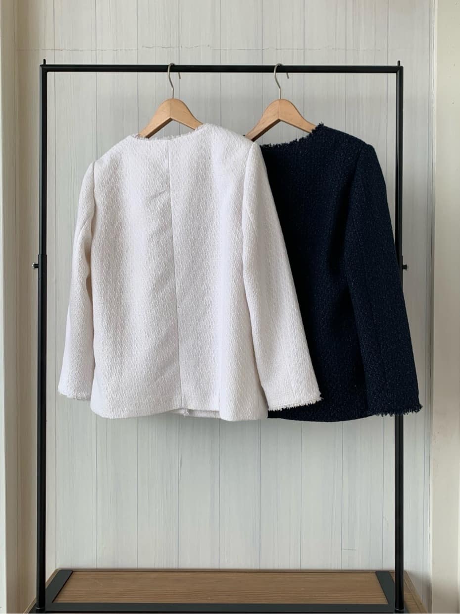 misaさんの「SHOO･LA･RUE｜◆【S-3L/セレモニーからデイリーまで】フリンジツイードジャケット」を使ったコーディネート