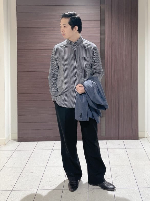 ToyoPさんの「TAKEO KIKUCHI｜【抗菌防臭/シーズンレス】シアサッカー ジャージシャツ」を使ったコーディネート