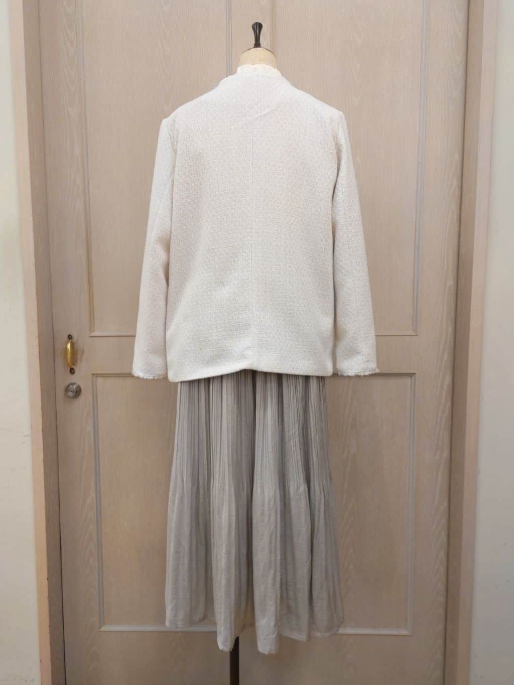 naoさんの「SHOO･LA･RUE｜◆【S-3L/セレモニーからデイリーまで】フリンジツイードジャケット」を使ったコーディネート
