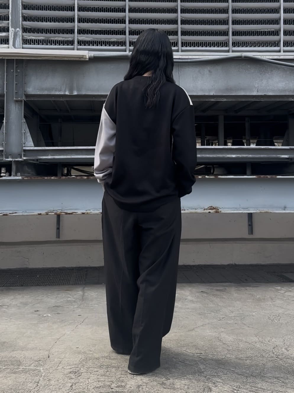 ミヅキさんの「tk.TAKEO KIKUCHI｜◆ダイヤゴナルブランケットカットソー」を使ったコーディネート