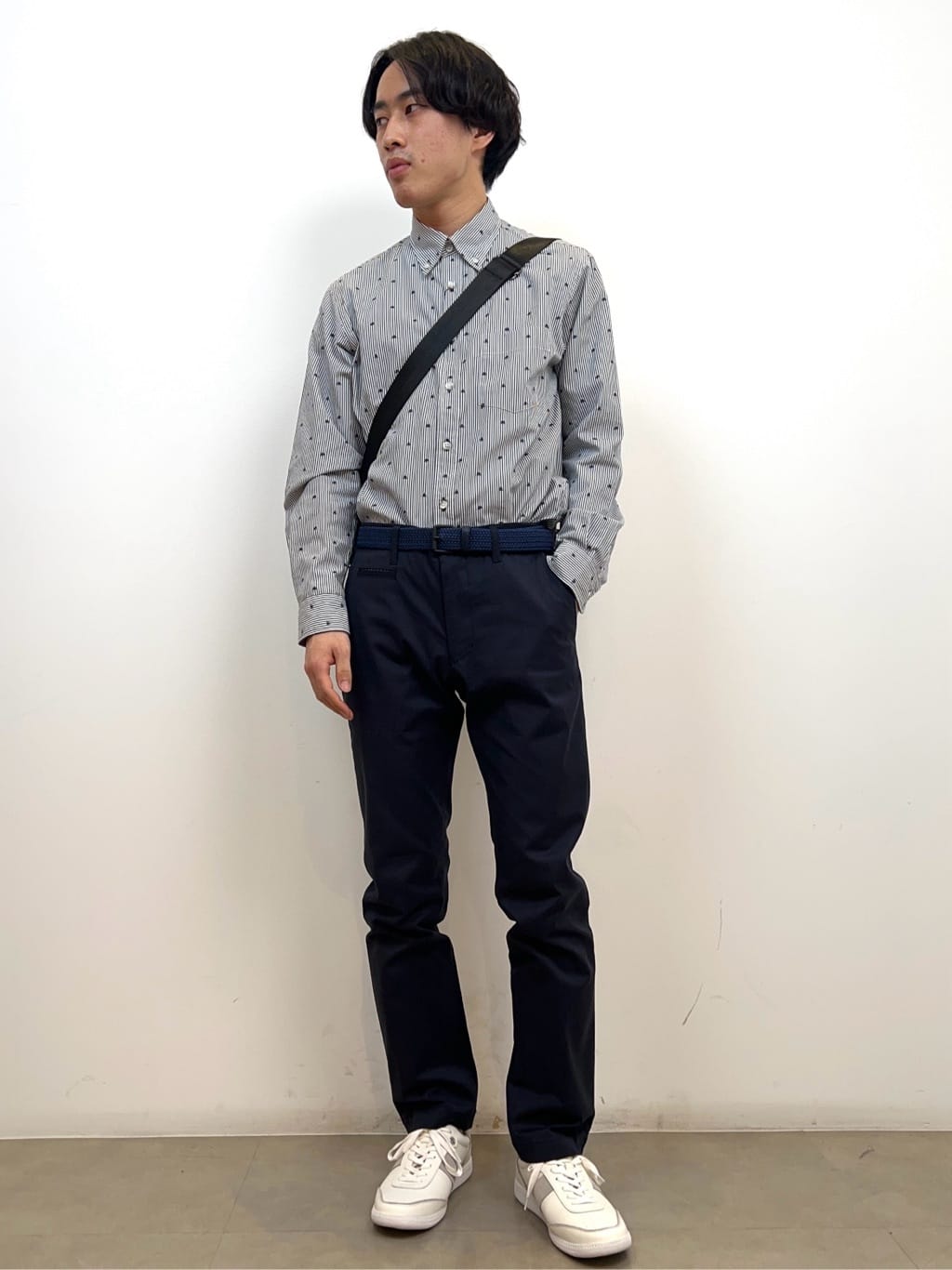 SHOSEIさんの「TAKEO KIKUCHI｜ハットモチーフ ジャカード ストライプ シャツ」を使ったコーディネート