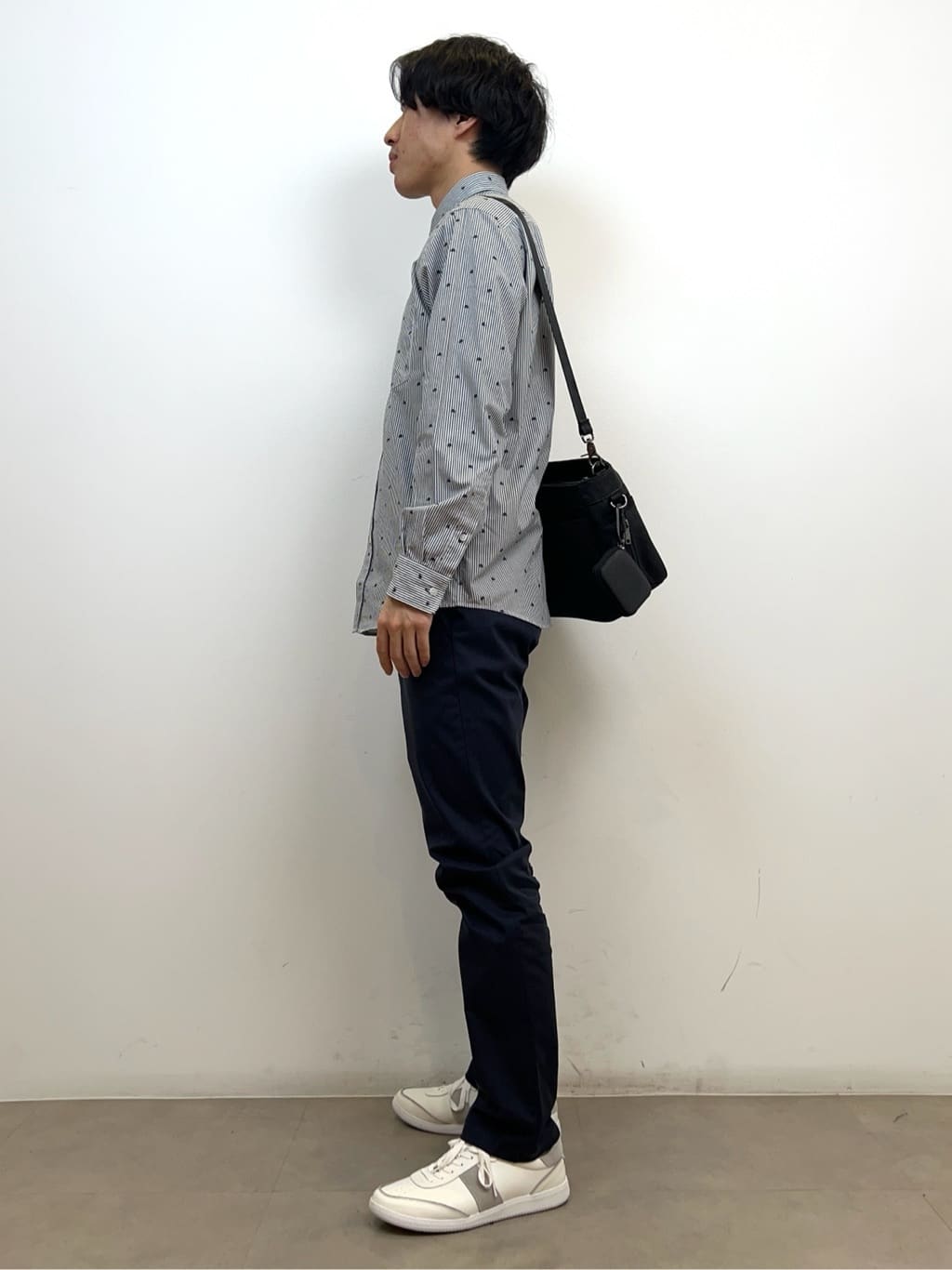 SHOSEIさんの「TAKEO KIKUCHI｜ハットモチーフ ジャカード ストライプ シャツ」を使ったコーディネート