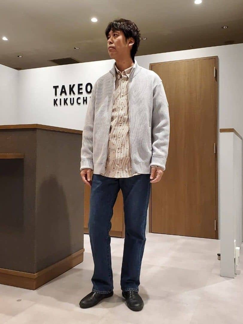 ishidaさんの「TAKEO KIKUCHI｜ハットモチーフ ジャカード ストライプ シャツ」を使ったコーディネート