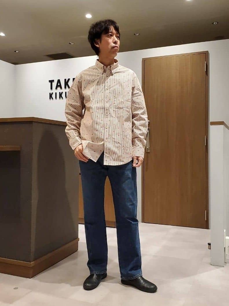 ishidaさんの「TAKEO KIKUCHI｜ハットモチーフ ジャカード ストライプ シャツ」を使ったコーディネート