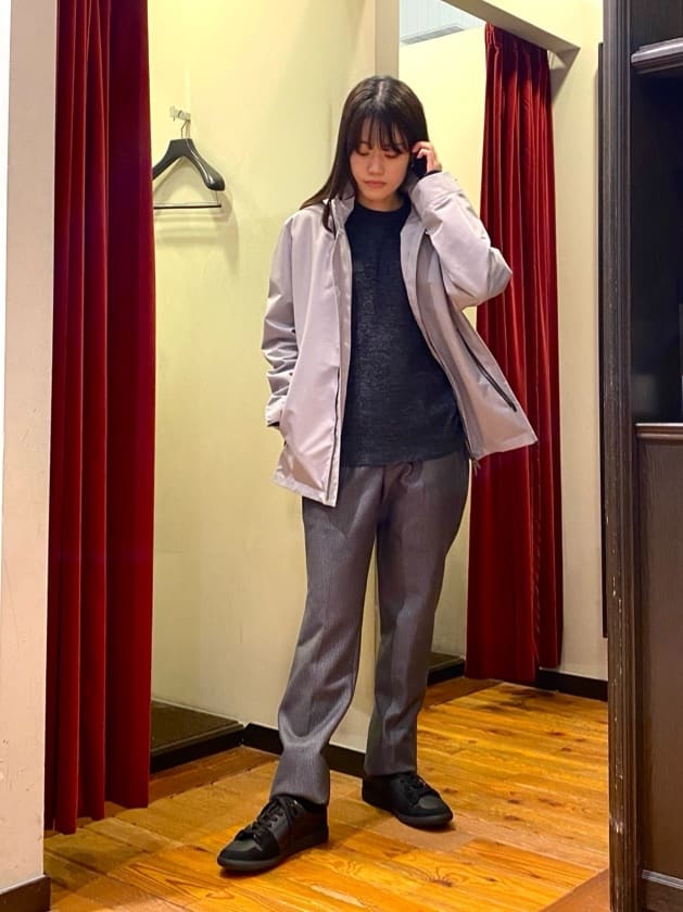 かわぴーさんの「TAKEO KIKUCHI｜【DOWN FABRIC】ダウンファブリック ドレスパンツ / セットアップ対応」を使ったコーディネート