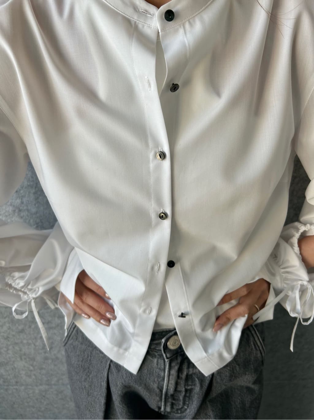 harunaさんの「CODE A｜playful puffs blouse」を使ったコーディネート