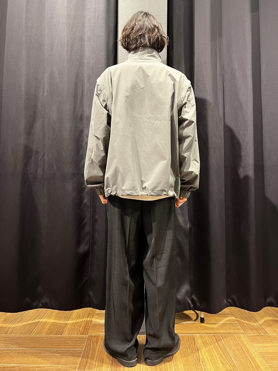 motoさんの「THE SHOP TK｜◆デタッチャブルスタンドブルゾン＆ベスト　セットアップ可/2WAY」を使ったコーディネート