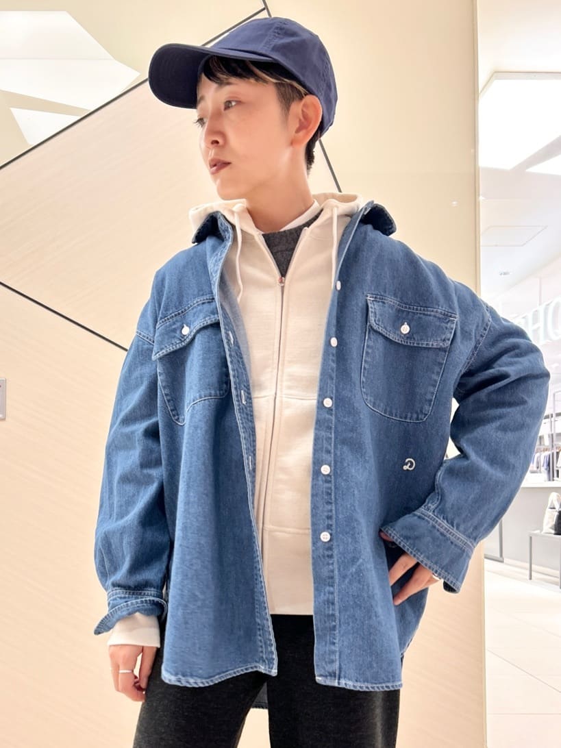 OCHIAIさんの「DRESSTERIOR｜デキシー吊裏毛ジップアップパーカ」を使ったコーディネート