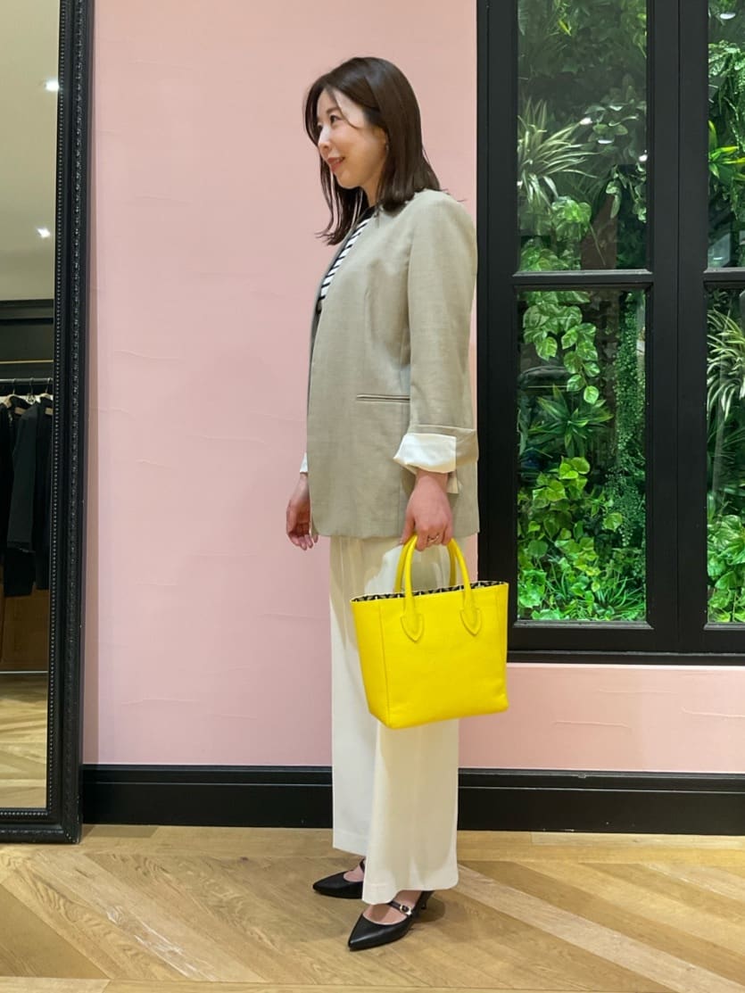 maruさんの「DRESSTERIOR｜【otonaMUSE5月号掲載/日本製】シュリンクレザーミニトート」を使ったコーディネート