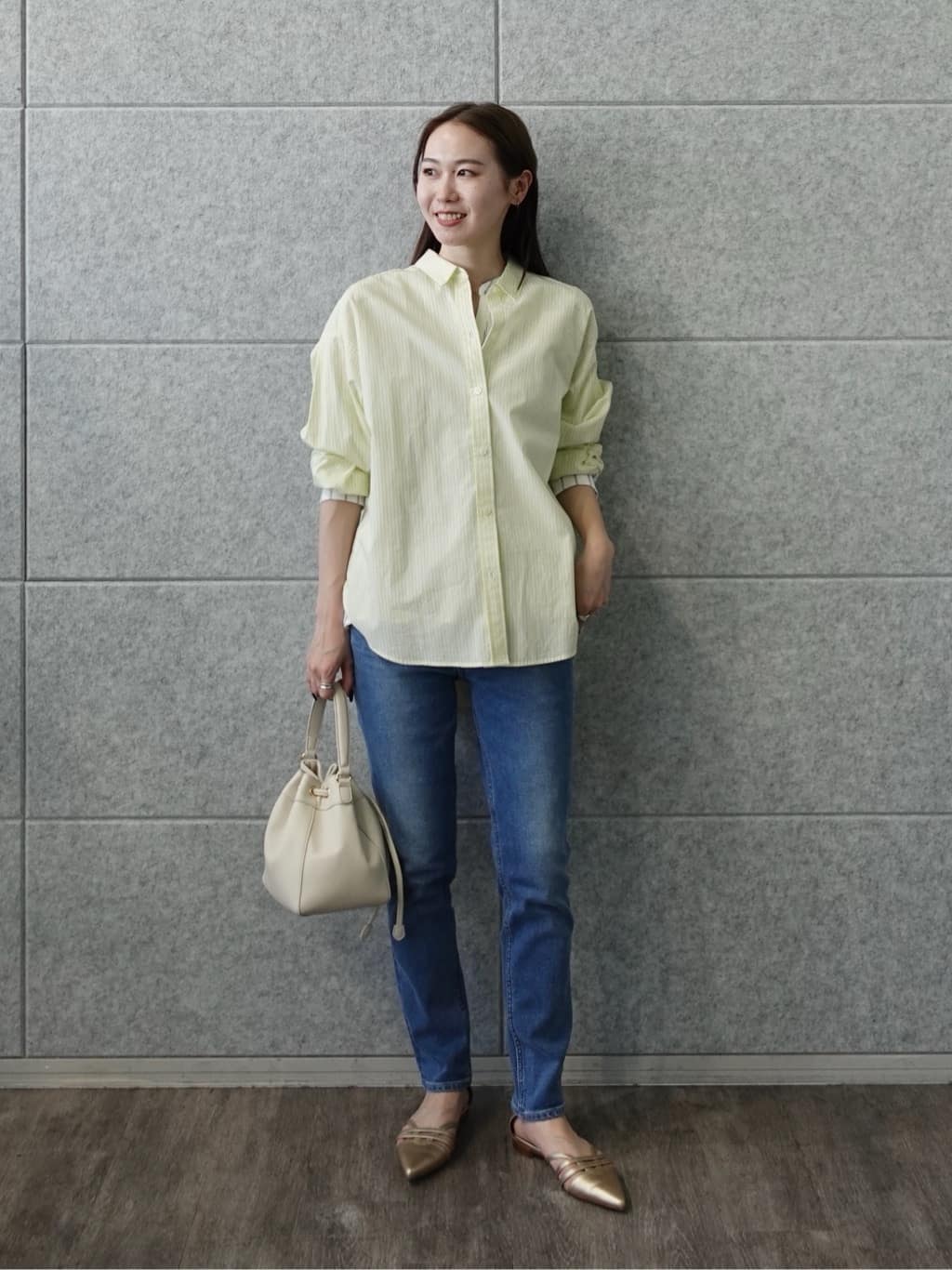 mitsukiさんの「INDIVI｜【通年活躍！褒められデニム】スキニー デニムパンツ」を使ったコーディネート
