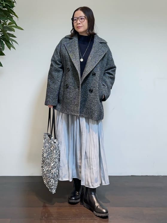 Asamiさんの「UNTITLED｜トリプルワントップペンダント」を使ったコーディネート
