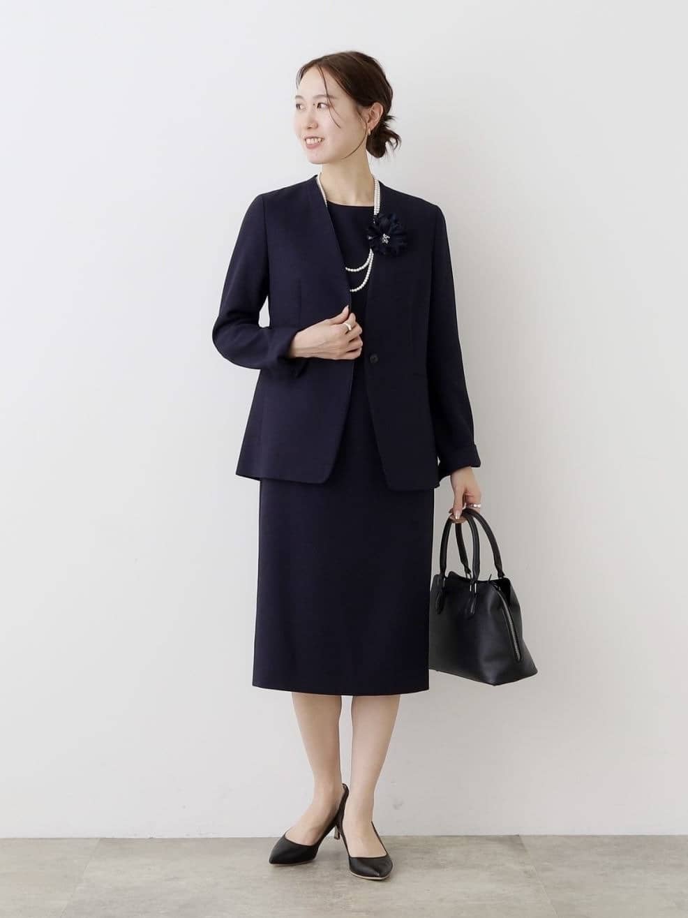 mitsukiさんの「INDIVI｜フラワーコサージュ」を使ったコーディネート