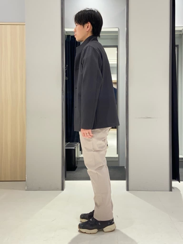 わいずみさんの「TAKEO KIKUCHI｜【DOWN FABRIC】ダウンファブリック スタンドカラーブルゾン」を使ったコーディネート