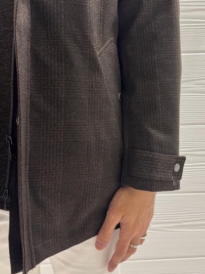井出恭輔さんの「TAKEO KIKUCHI｜【3WAY】ジャカード グレンチェック ダウンライナー ブルゾン」を使ったコーディネート