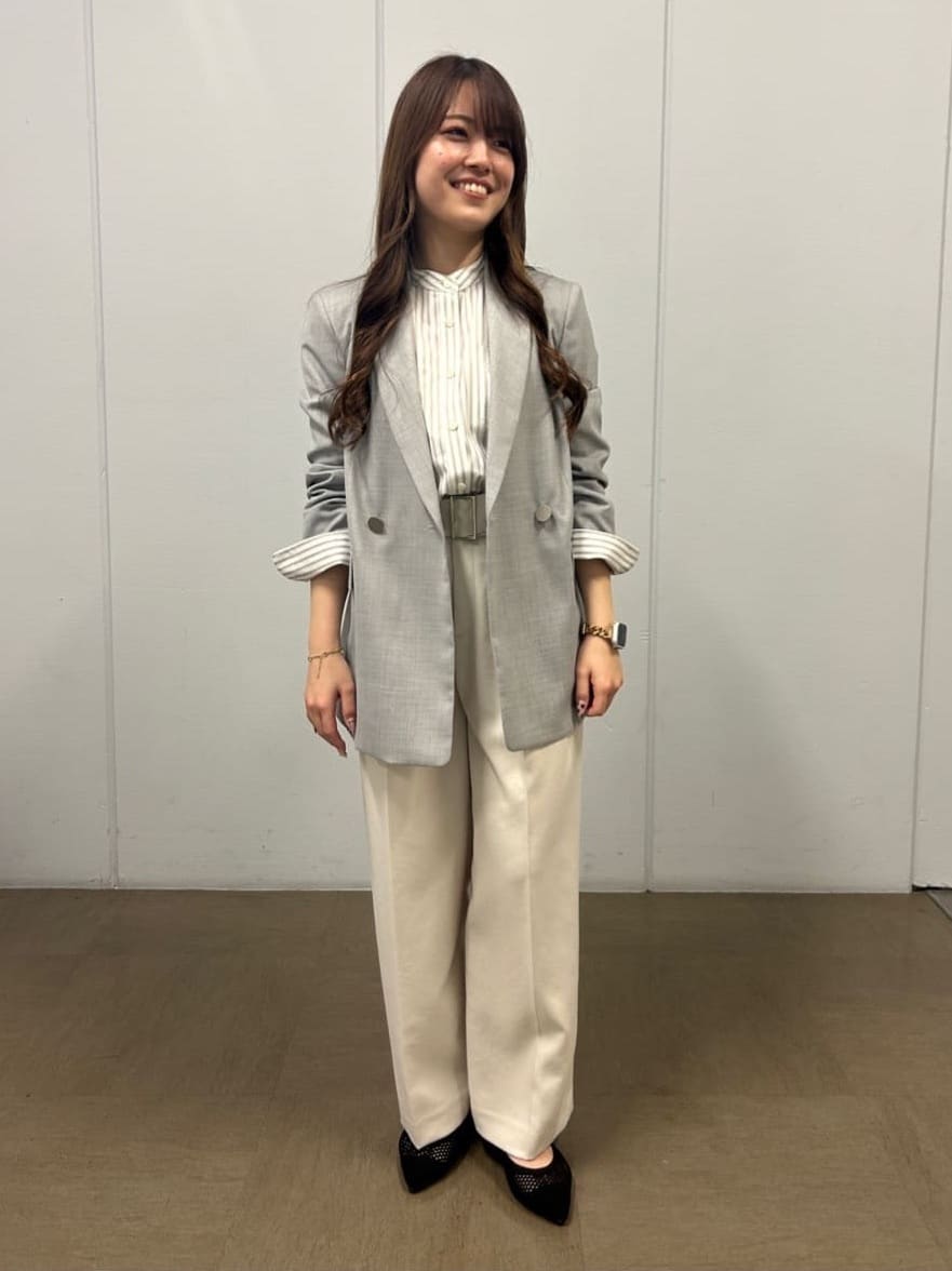 まいさんの「UNTITLED｜◆ベルト付き2タックパンツ」を使ったコーディネート