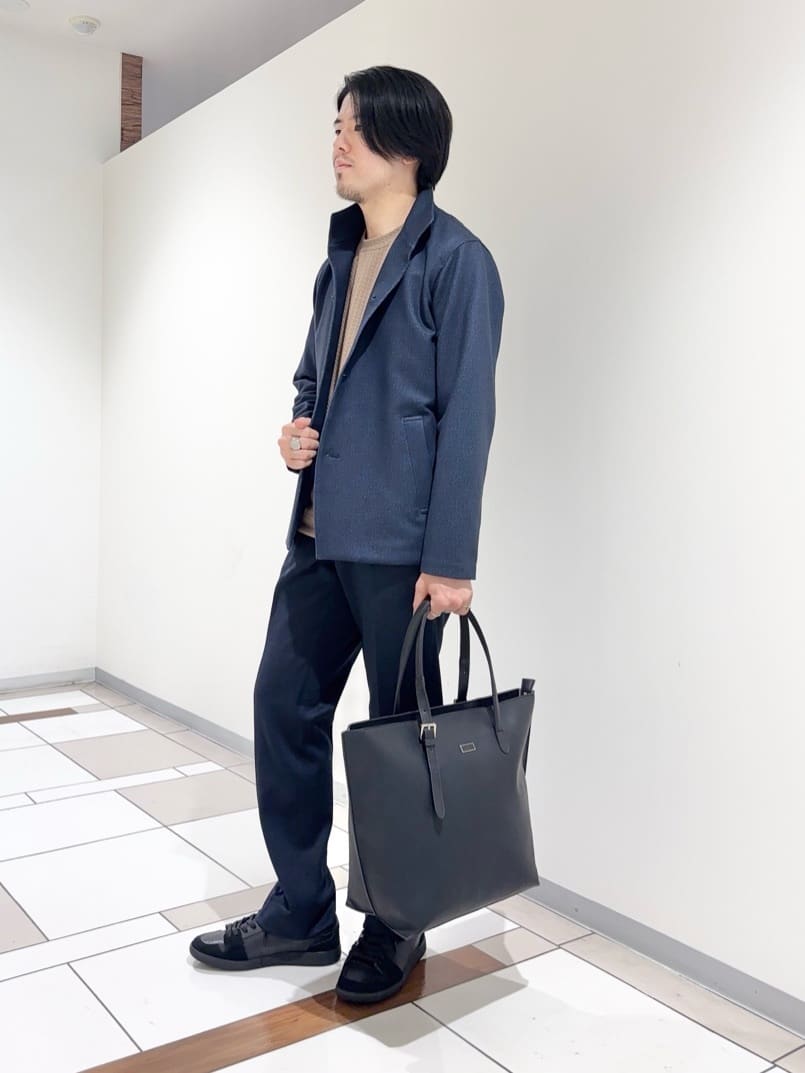 及川さんの「TAKEO KIKUCHI｜【DOWN FABRIC】ダウンファブリック スタンドカラーブルゾン」を使ったコーディネート
