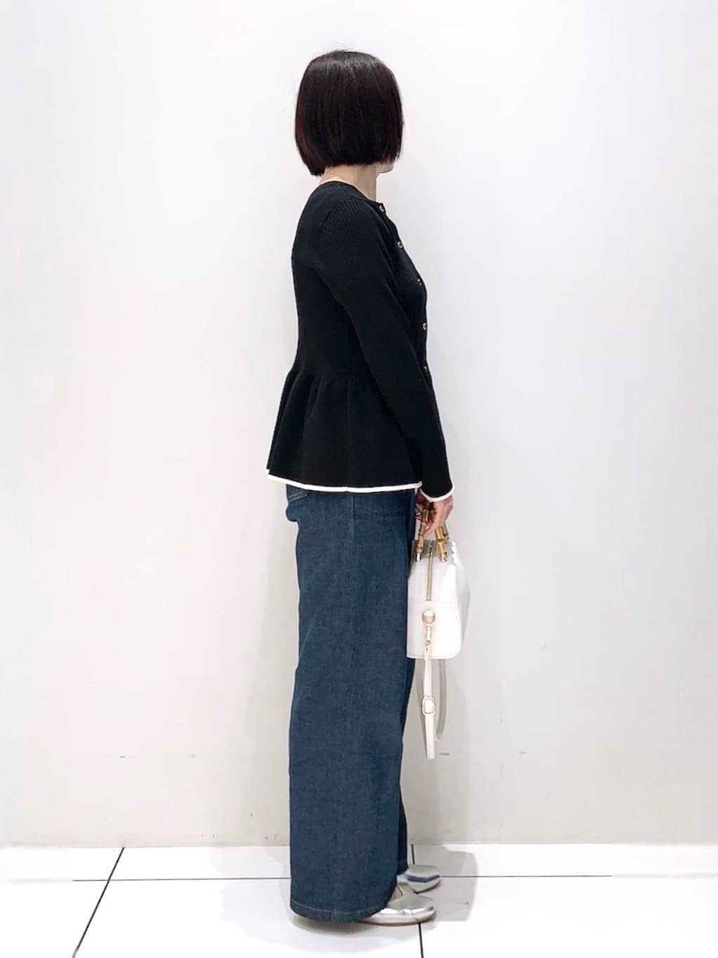 まぁさんさんの「grove｜【SOMETHING&times;grove別注】LISAWIDE DENIM PANTS」を使ったコーディネート