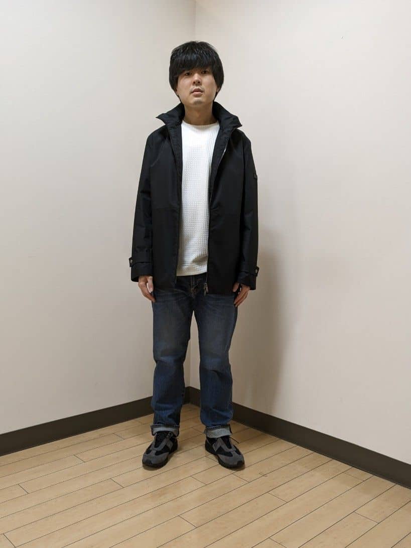 あきやまさんの「TAKEO KIKUCHI｜【モンスターストレッチ】日本製 ウォッシュド デニムパンツ」を使ったコーディネート