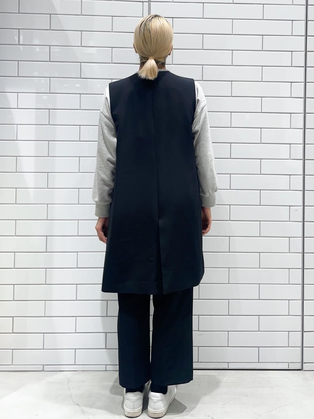 いとうちゃんさんの「OPAQUE.CLIP｜◆《通勤/セットアップ対応》ロングジレ/ダブルクロス【洗濯機洗い可】」を使ったコーディネート