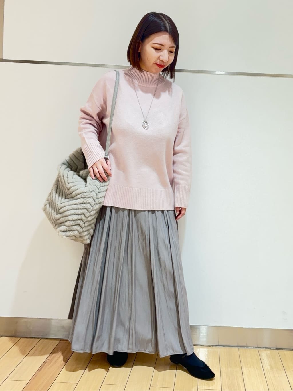 MIKIKOさんの「UNTITLED｜」を使ったコーディネート