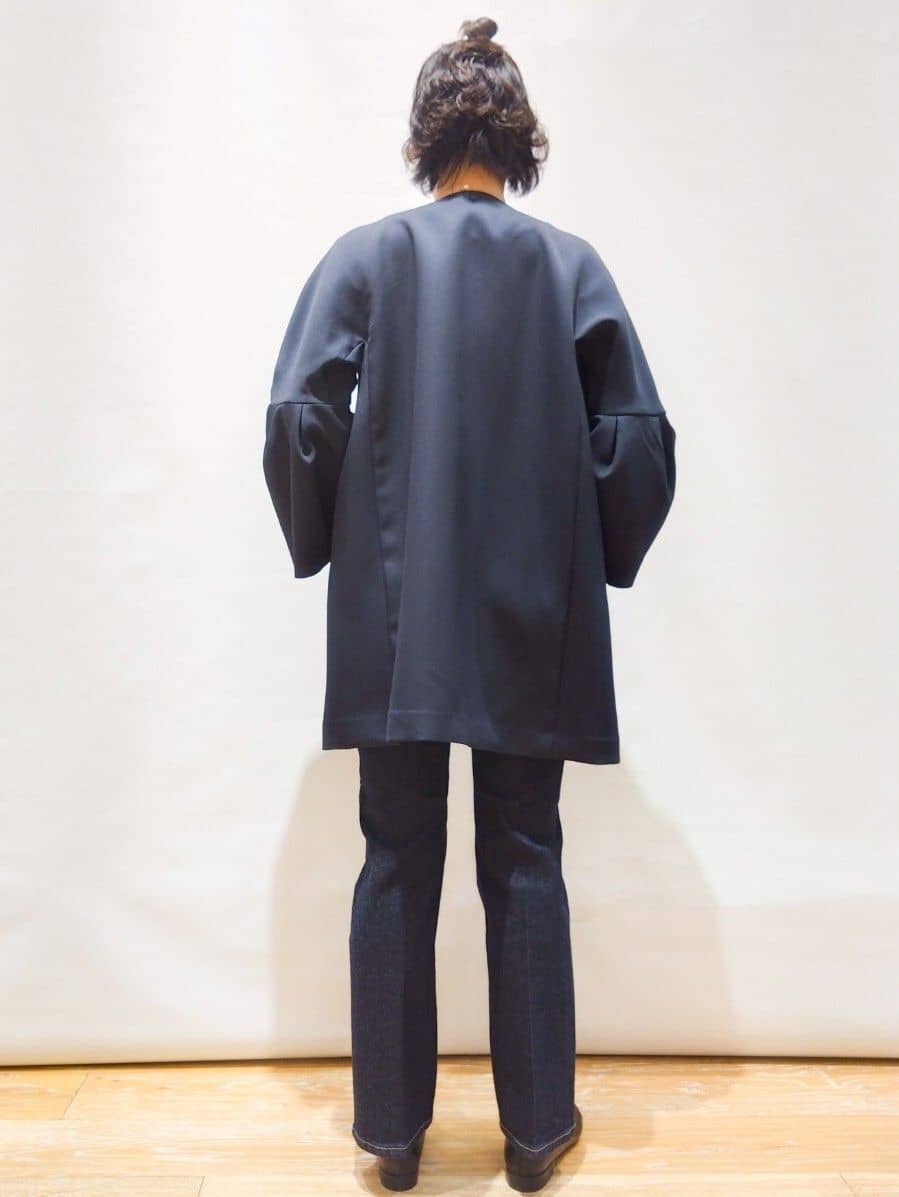 ぽんさんの「OPAQUE.CLIP｜◆フレアスリーブミドルコート【洗える】」を使ったコーディネート
