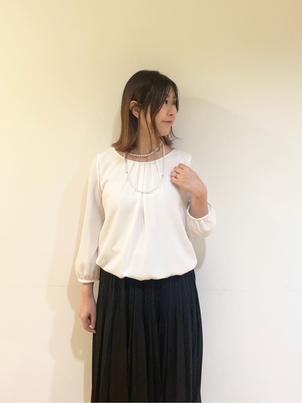 フナキさんの「UNTITLED｜【追加/日本製】ブーケフラワーコサージュ」を使ったコーディネート