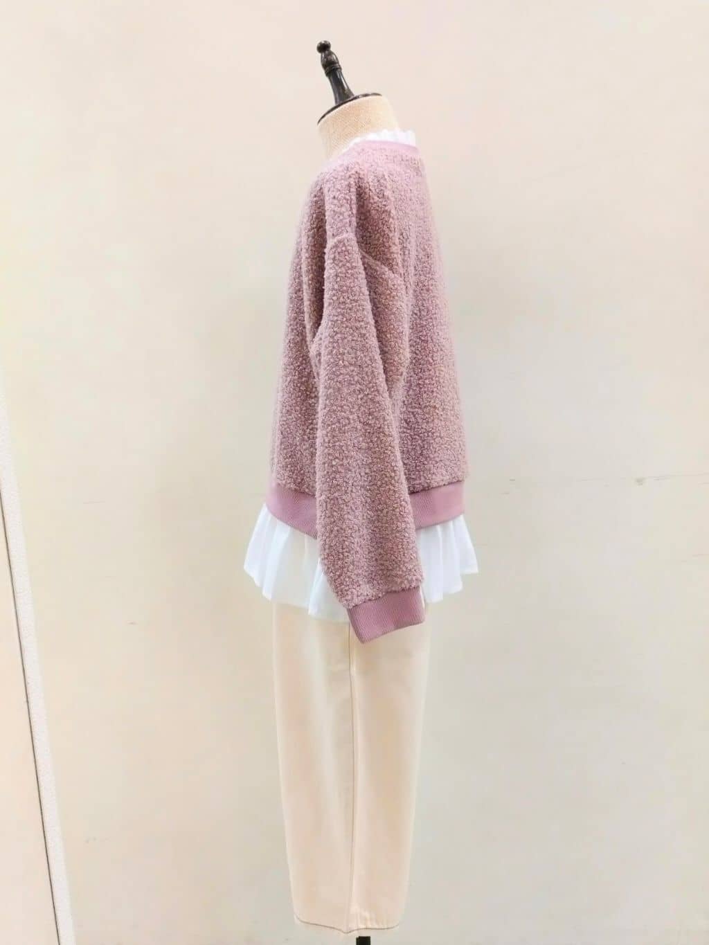 yuzuyamamaさんの「SHOO･LA･RUE｜◆【100-150cm/洗える/男女兼用】穿くだけで旬な着こなしに アソートカーブパンツ」を使ったコーディネート