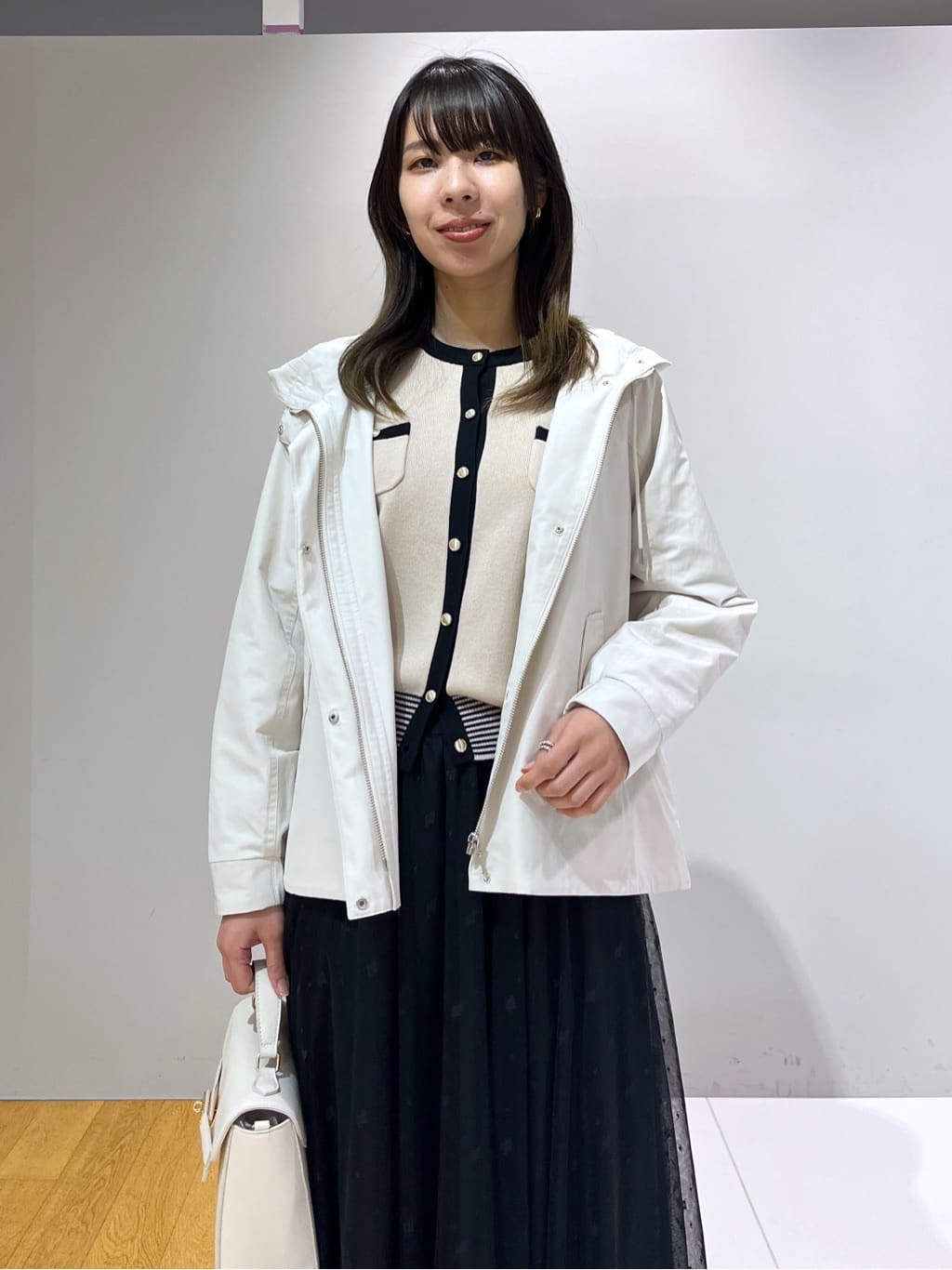 cotaniさんの「grove｜◆【撥水・洗える】マウンテンパーカ」を使ったコーディネート