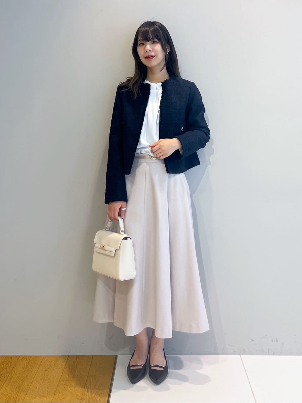 cotaniさんの「grove｜◆【雑誌掲載】ツイルトレンチコート」を使ったコーディネート