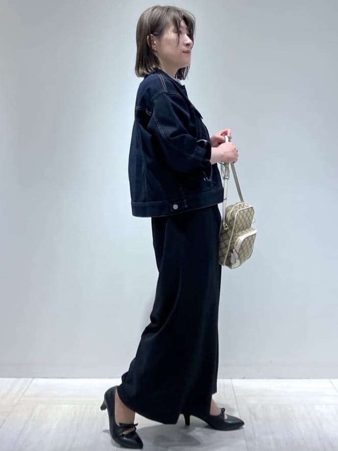 関根さんの「Reflect｜」を使ったコーディネート