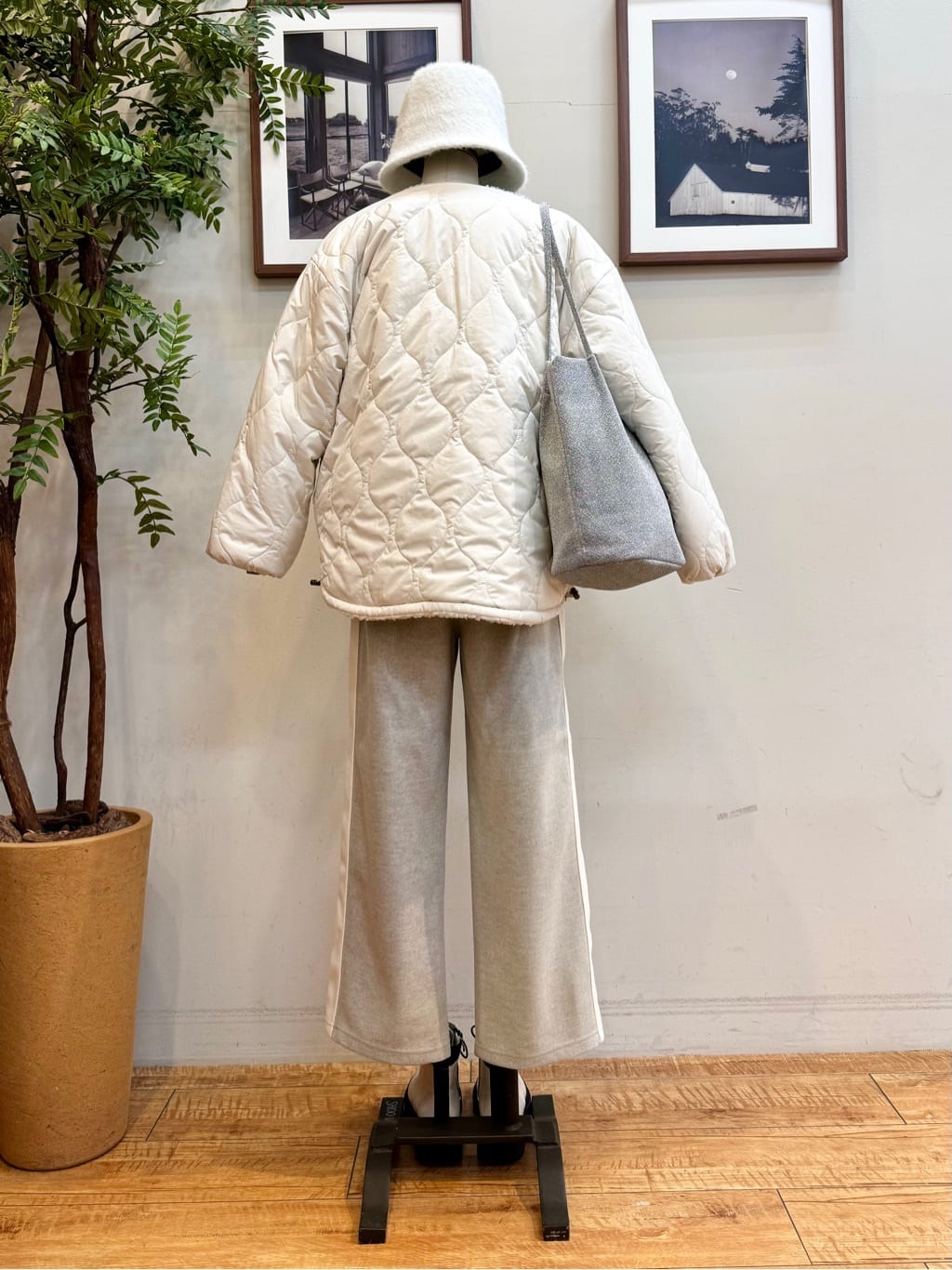 まどかさんの「SHOO･LA･RUE｜」を使ったコーディネート