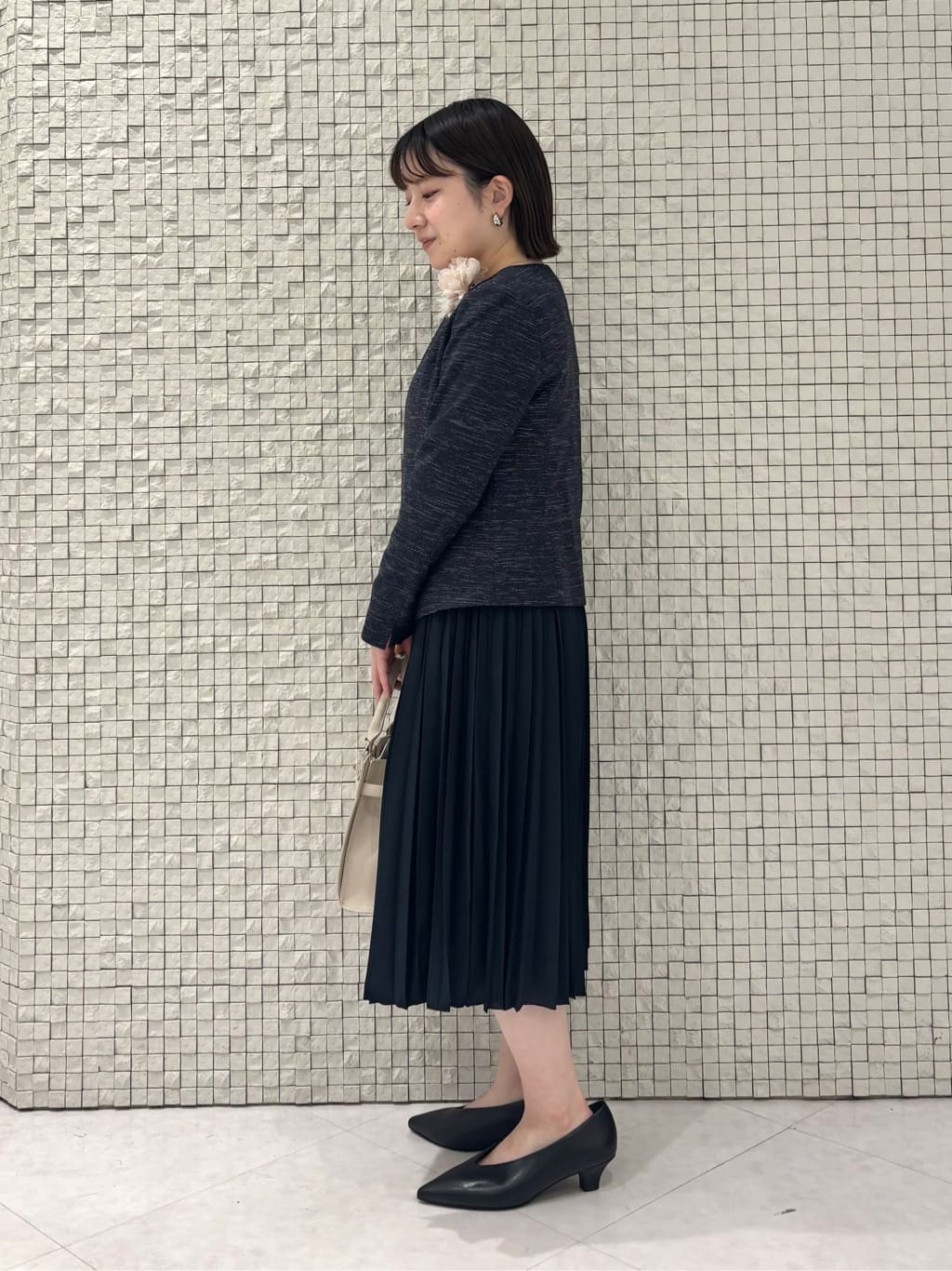 sakuさんの「INDIVI｜フラワーコサージュ」を使ったコーディネート