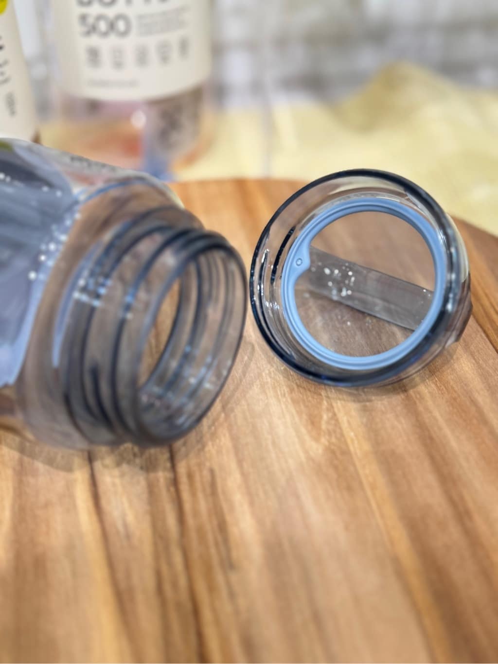 okomeさんの「212 KITCHEN STORE｜mlte EDGE Bottle 500 BL」を使ったコーディネート