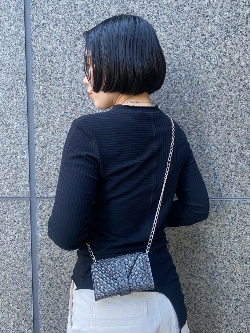Uさんの「HIROKO HAYASHI｜【限定商品】GIRASOLE（ジラソーレ）チェーン付マルチ財布」を使ったコーディネート
