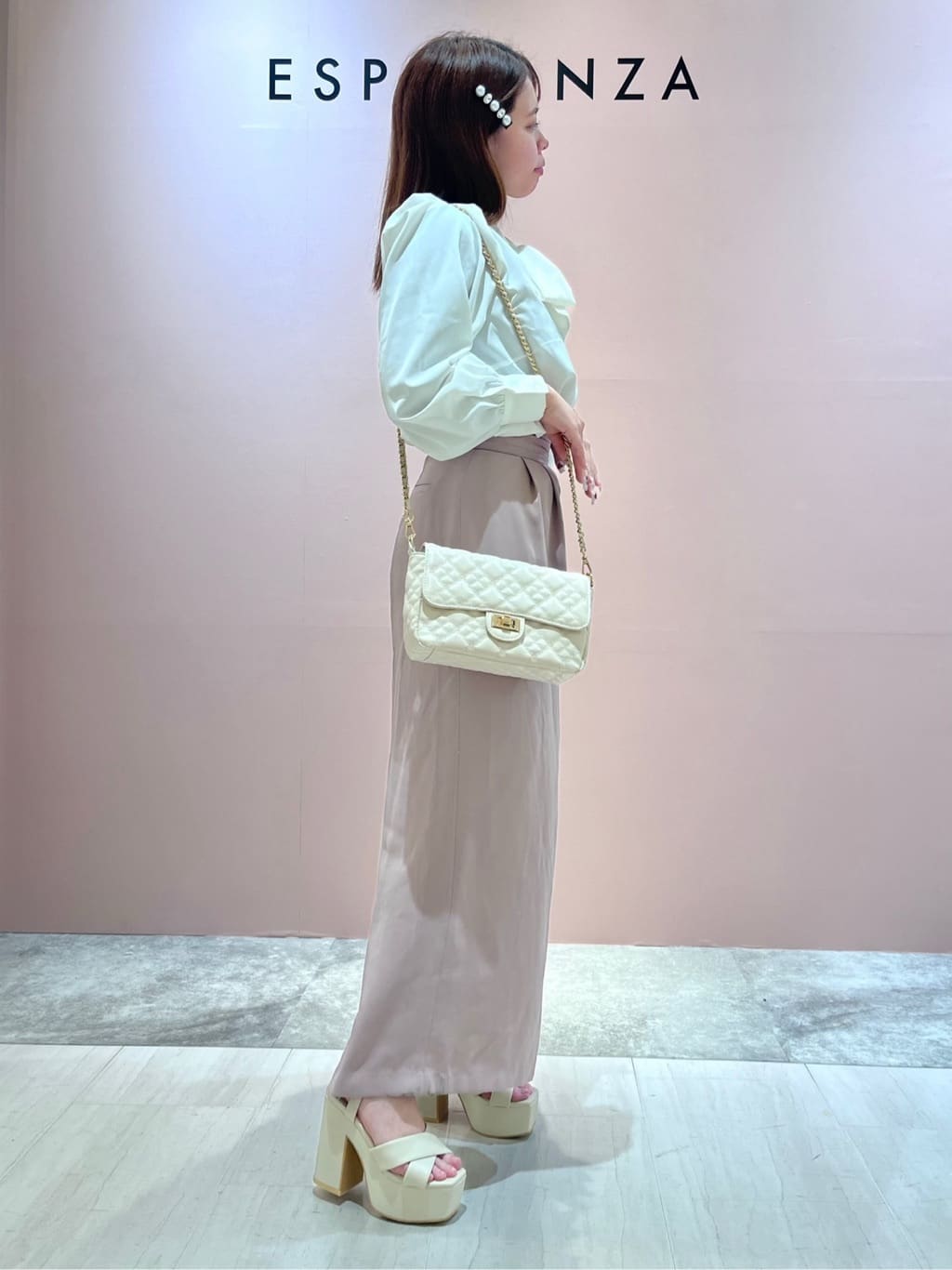 RISAさんの「ESPERANZA｜ラク盛り厚底サンダルⅢ」を使ったコーディネート