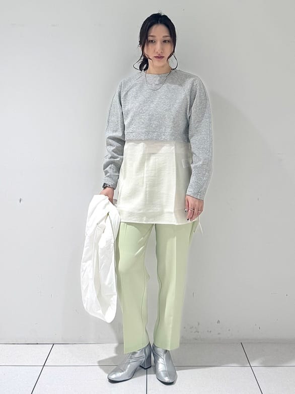 そんさんの「INDIVI｜【接触冷感／セットアップ対応】イージーテーパードパンツ【通勤・セレモニー】」を使ったコーディネート