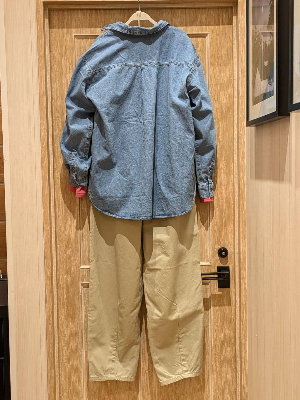S☆mama さんの「SHOO･LA･RUE｜◆【洗える/S-LL】大人のこなれコーデに やわらかデニムシャツ」を使ったコーディネート