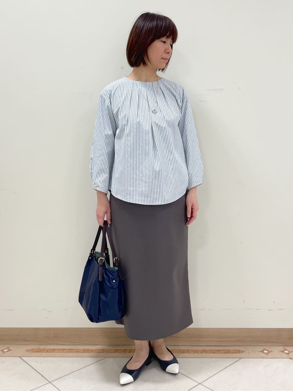hanaさんの「Reflect｜◆【夏SALE／E‐QUALITY／手洗い可】タックディティールブラウス」を使ったコーディネート