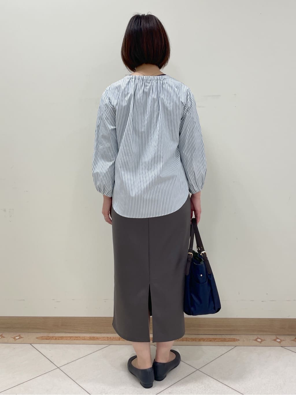 hanaさんの「Reflect｜◆【夏SALE／E‐QUALITY／手洗い可】タックディティールブラウス」を使ったコーディネート
