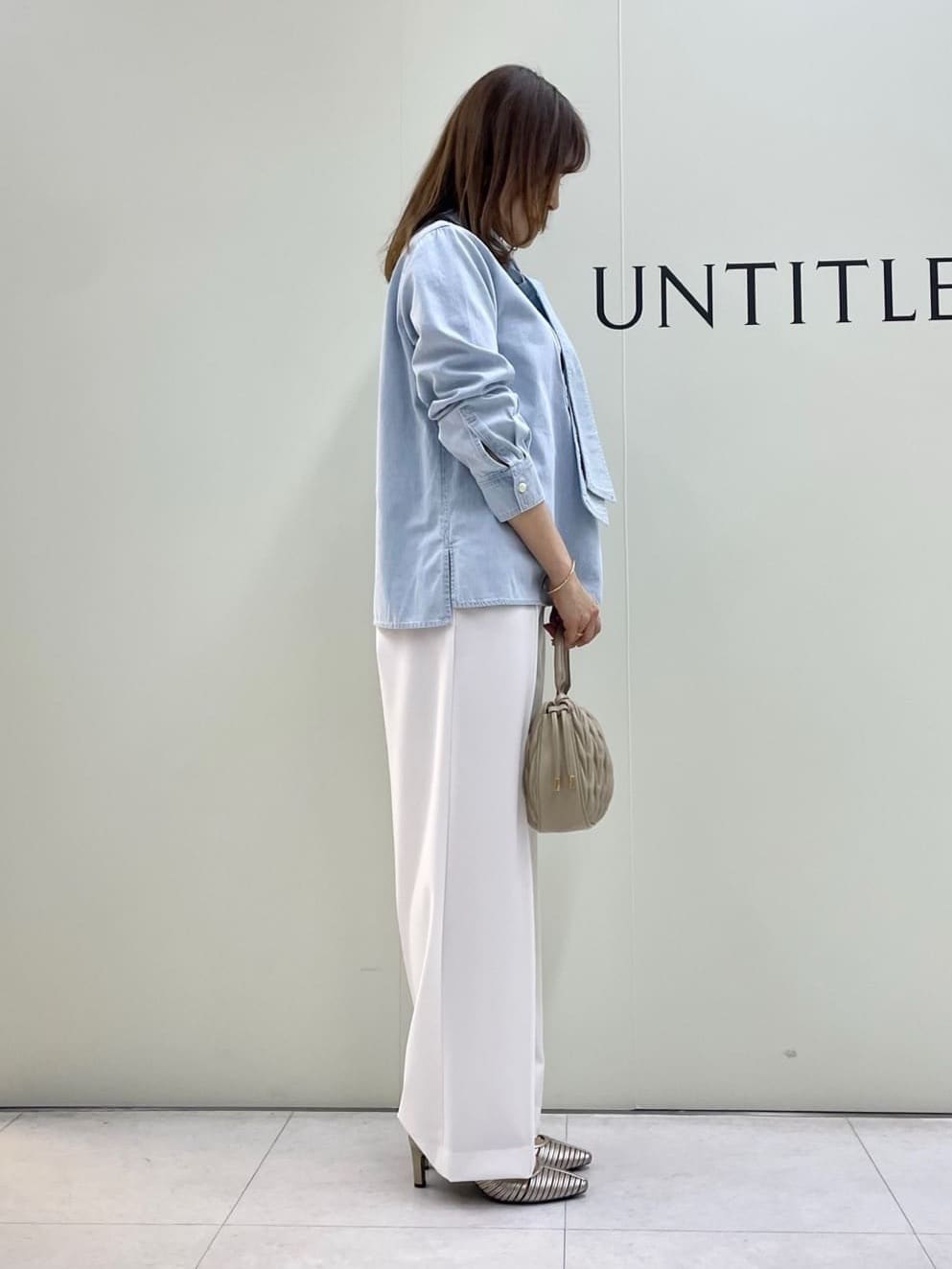 Sakaiさんの「UNTITLED｜◆ストレッチストレートパンツ」を使ったコーディネート