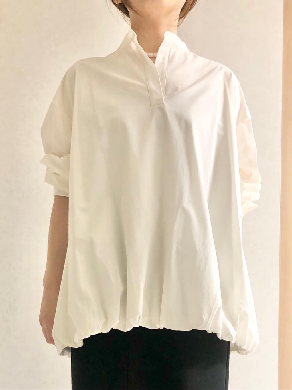 sayuさんの「UNTITLED｜◆【朝比奈 彩&times;Oggi&times;UNTITLED スペシャルコラボ】バルーンヘムブラウス」を使ったコーディネート