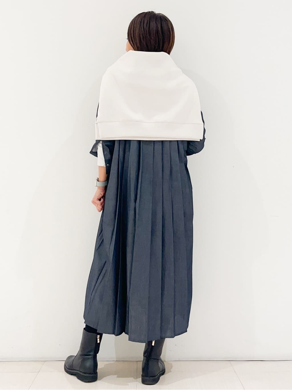 yuuco.さんの「grove｜◆サークルロゴ刺繍ダンボールスエット」を使ったコーディネート