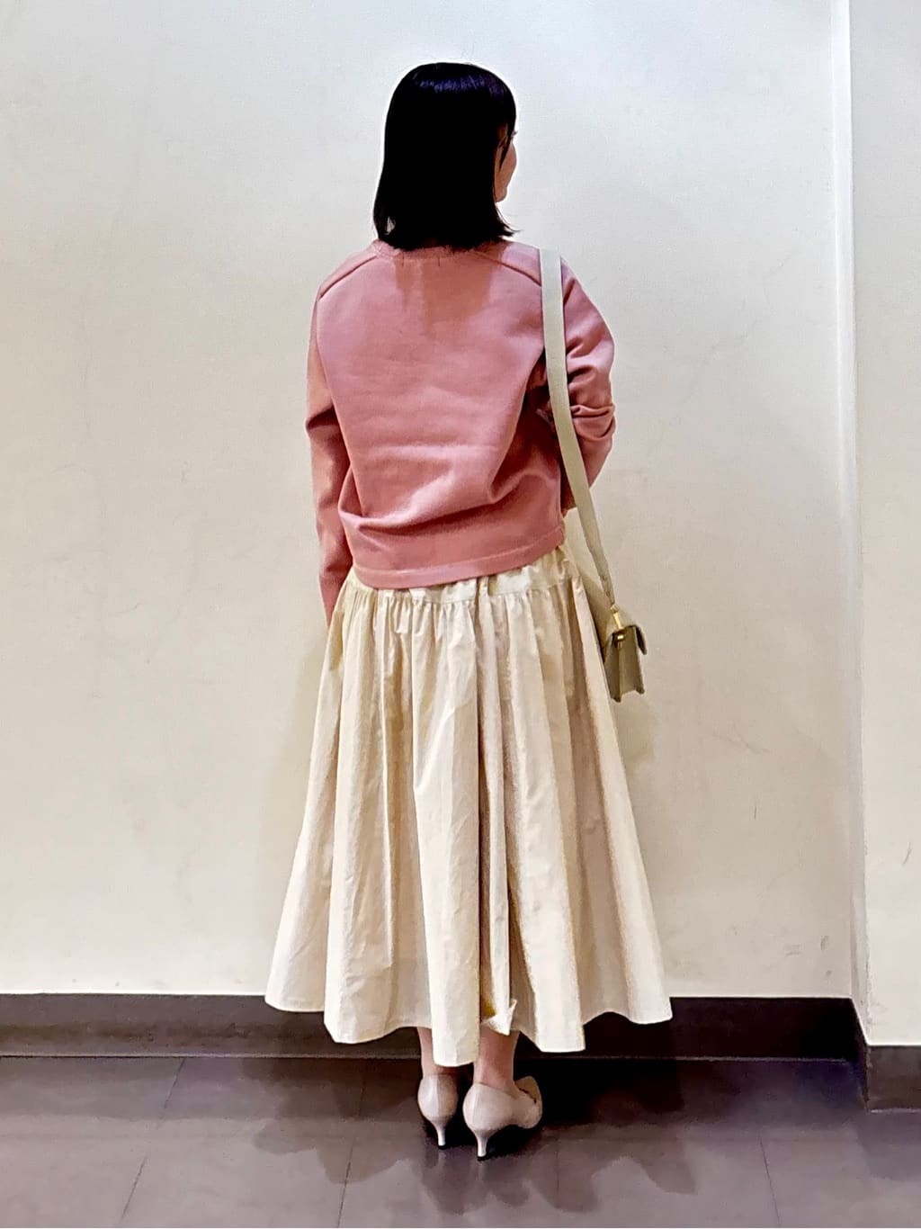 いくみさんの「UNTITLED｜トリプルワントップペンダント」を使ったコーディネート